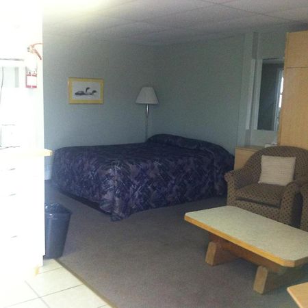 Raccoon Lodge Motel Сильван-Лейк Номер фото