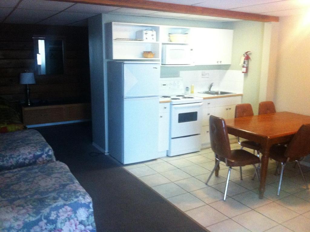 Raccoon Lodge Motel Сильван-Лейк Номер фото